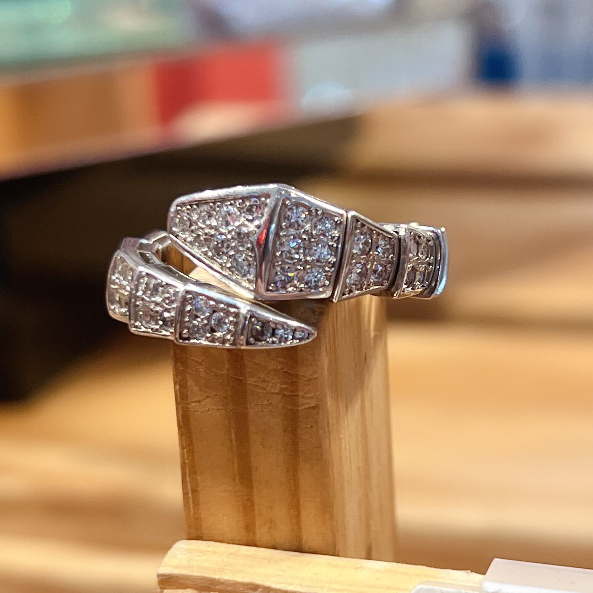 Bvlgari Serpenti Ring Luxury Nice Cutting Jewelry Ring ??Lyns Cottage  Ready Stock?? | Lazada