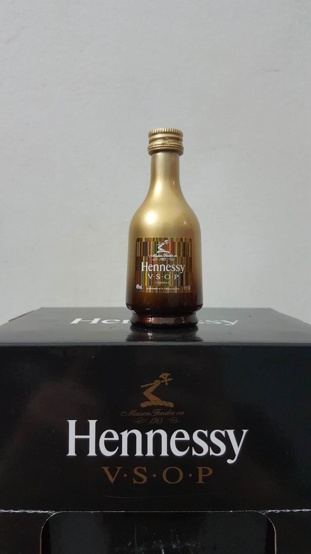 Hennessy V.S.O.P PC 50ml。 轩尼诗小酒版 50ml. Miniature Hennessy