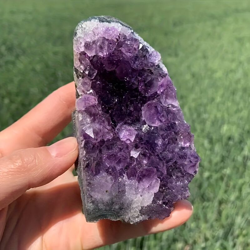 One natural amethyst quartz crystal cluster | Raw purple crystal ornament Christmas gift/decoration crystal collectors item