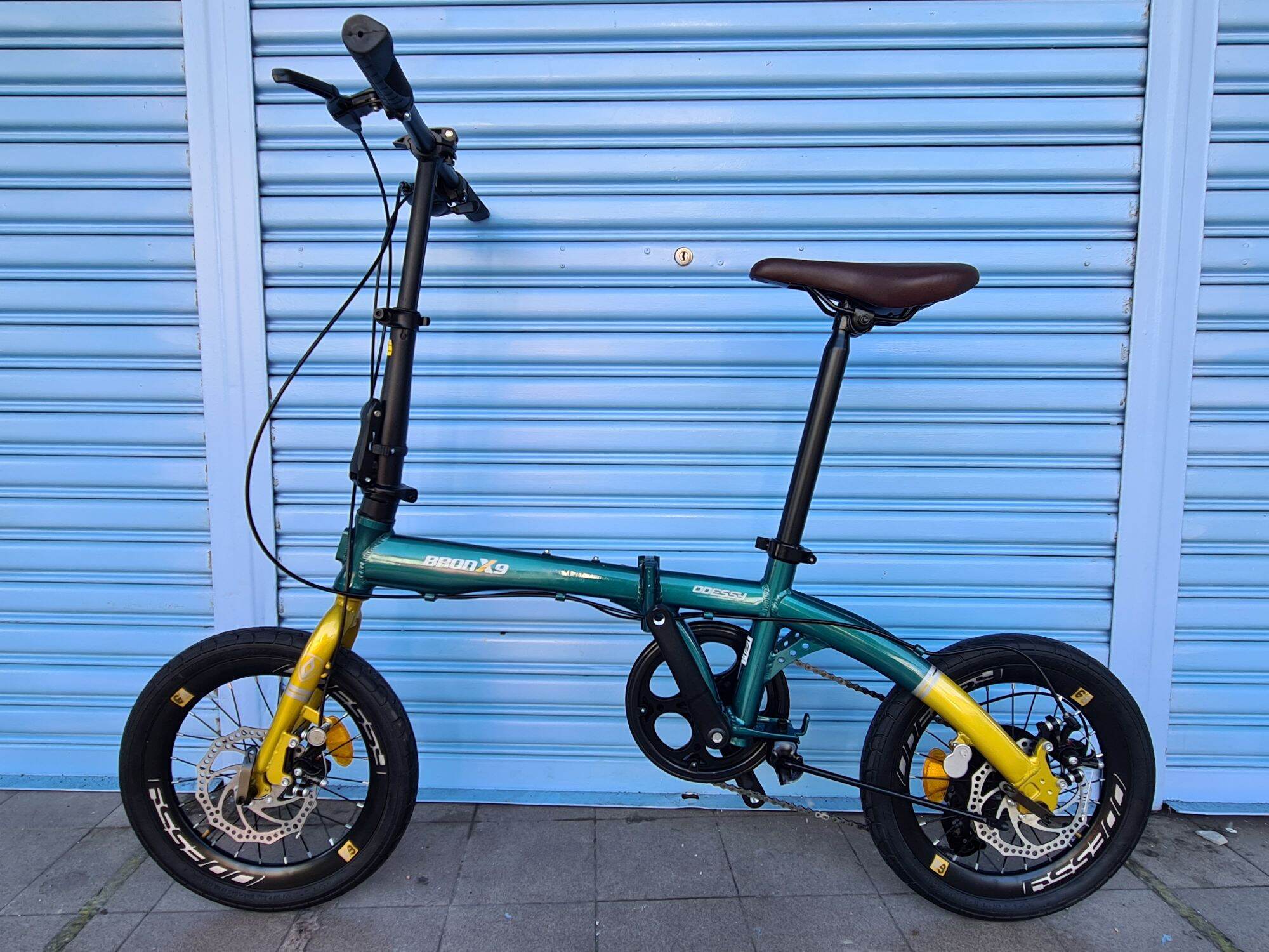 Odyssey folding deals bike