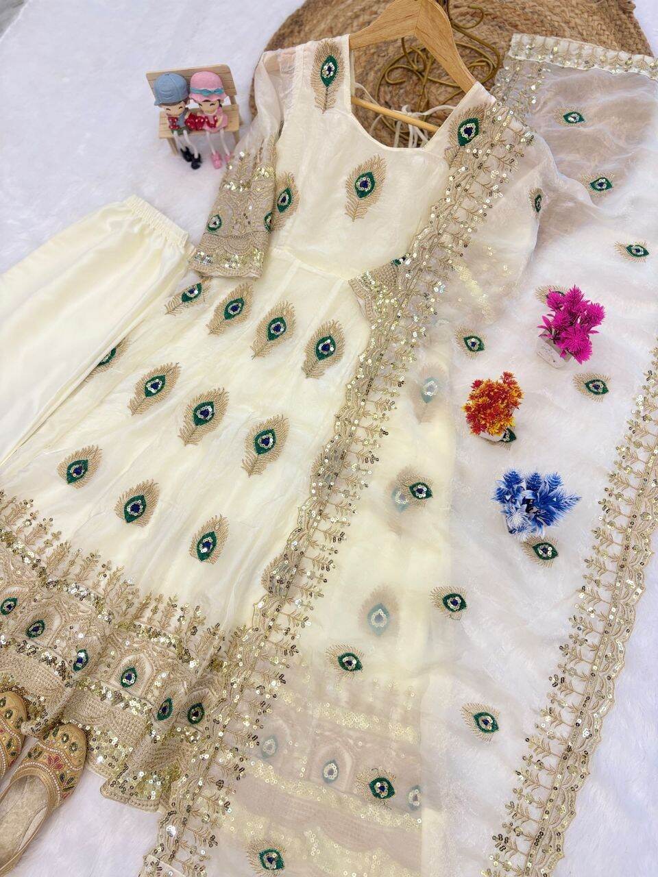 DIWALI COLLECTION KID BEAUTIFUL GOWN WITH DUPATTA SET