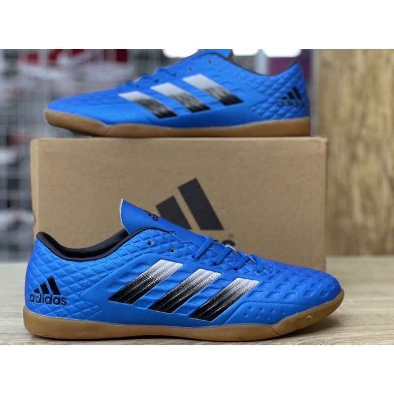 Kasut futsal outlet adidas