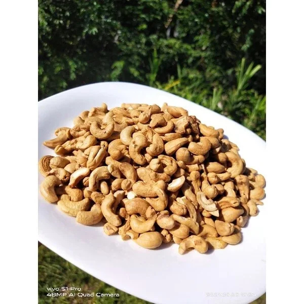 Cashew nuts/Kacang gajus goreng 1kg