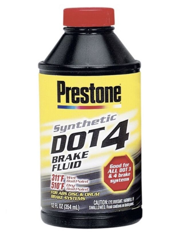 Prestone® DOT 4 Brake Fluid 355mL, Prevents overheating, brake fading and  exceeds DOT 4 standard requirements. 