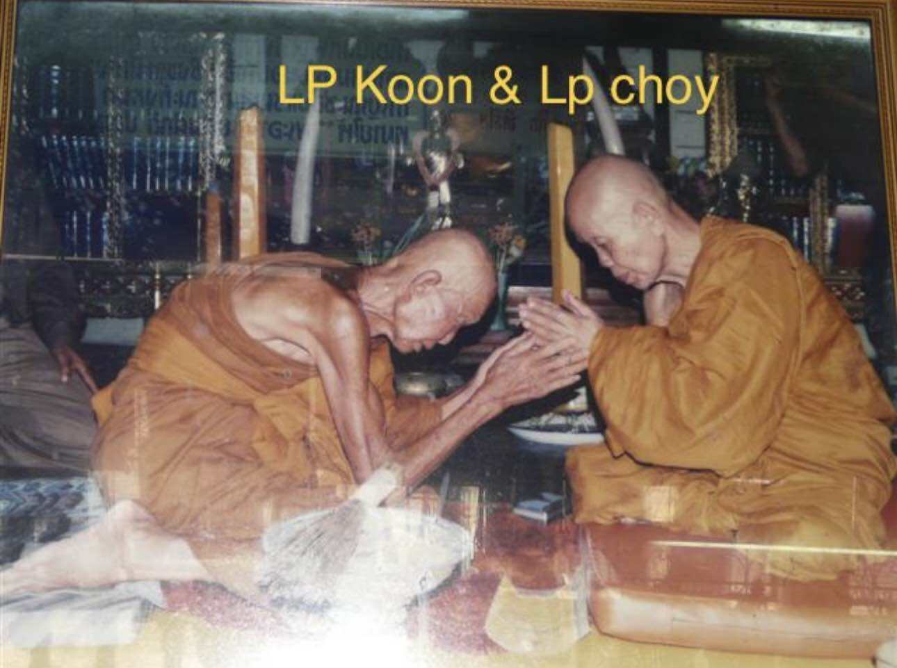 LP Pon 《2561 四面神Locket》 Phra Phrom Nur Thongdeang Nakak Fabaht Dok Kamakan (Kamakan