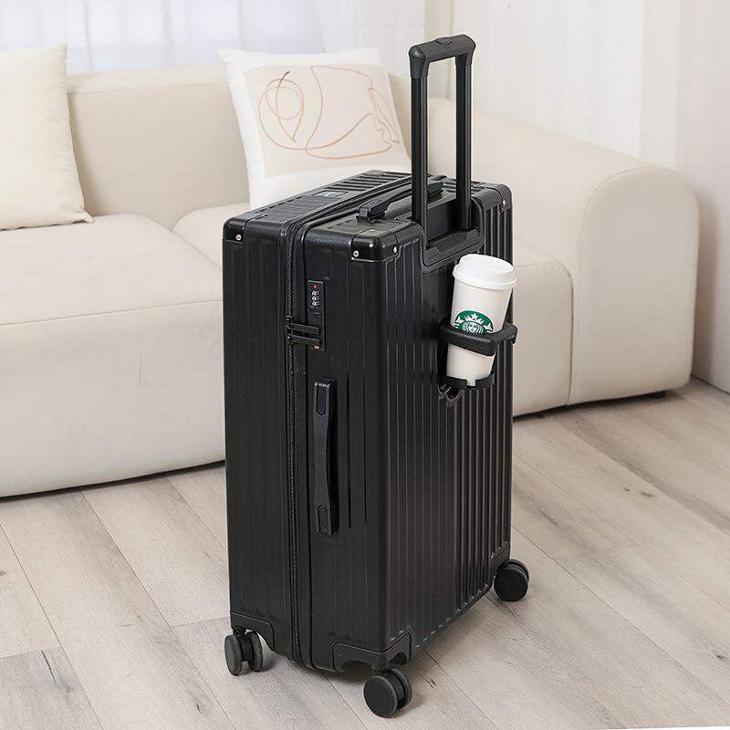 Extra Large Aluminum Framed Travel Suitcase with Lock and Trolley Harga  171 Ringgit*Penghantaran Percuma