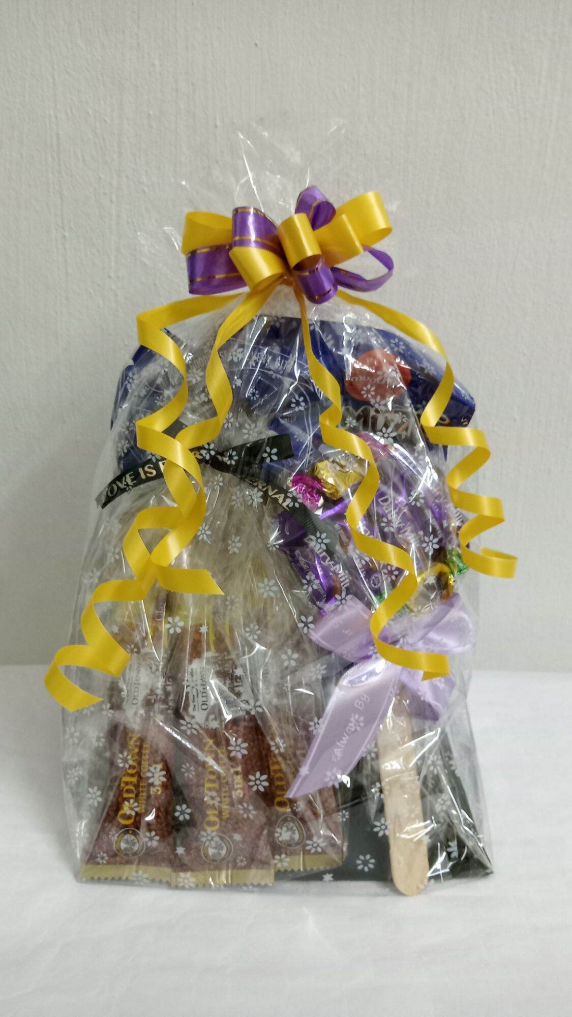 [Ready Stock] Promotion Deepavali Hamper creative design packaging Diwali festival Discount Snack Chocolate Biscuit set gift suprise present DIY decoration birthday Christmas New year anniversary graduation gift 大优惠圣诞节新年生日毕业礼篮礼品纪念日礼物