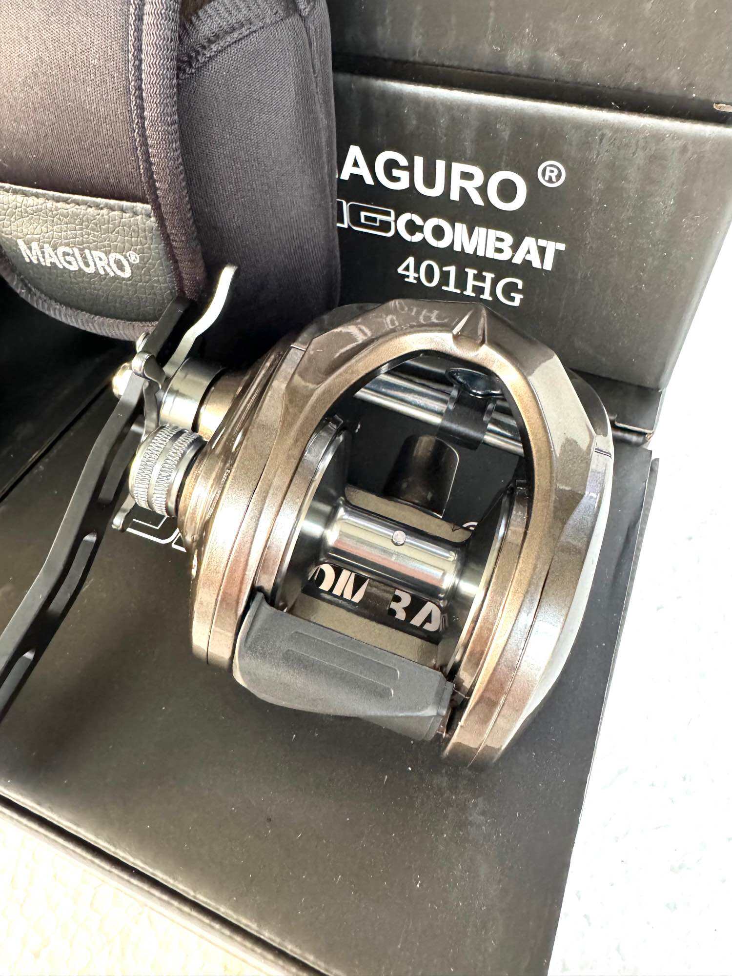Maguro Jig Combat 401HG Sw Casting Reel（Drag Clicker Sound）. 