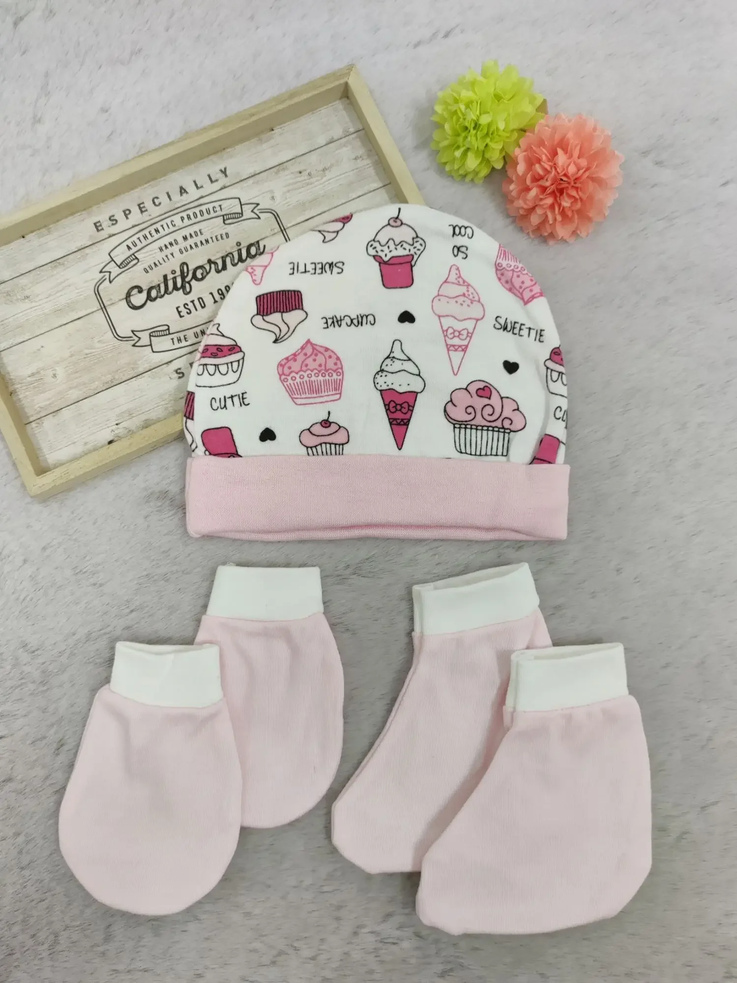 [3 in 1] Newborn Baby Hat Mittens Booties Set (Soft Cotton) (9)