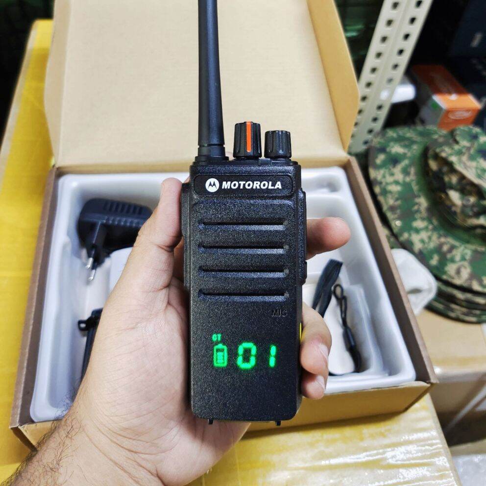 CP185 UHF AAH03RDF8AA7AN Original Motorola 435-480 MHz Handheld Two-Way Radio Transceiver Watts, 16 Channels Black Year Manufacturer - 3