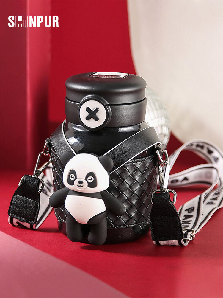 Cute Portable Insulated Water Bottle for Kids Stainless Steel Straw Cup Harga  261 Ringgit*Penghantaran Percuma