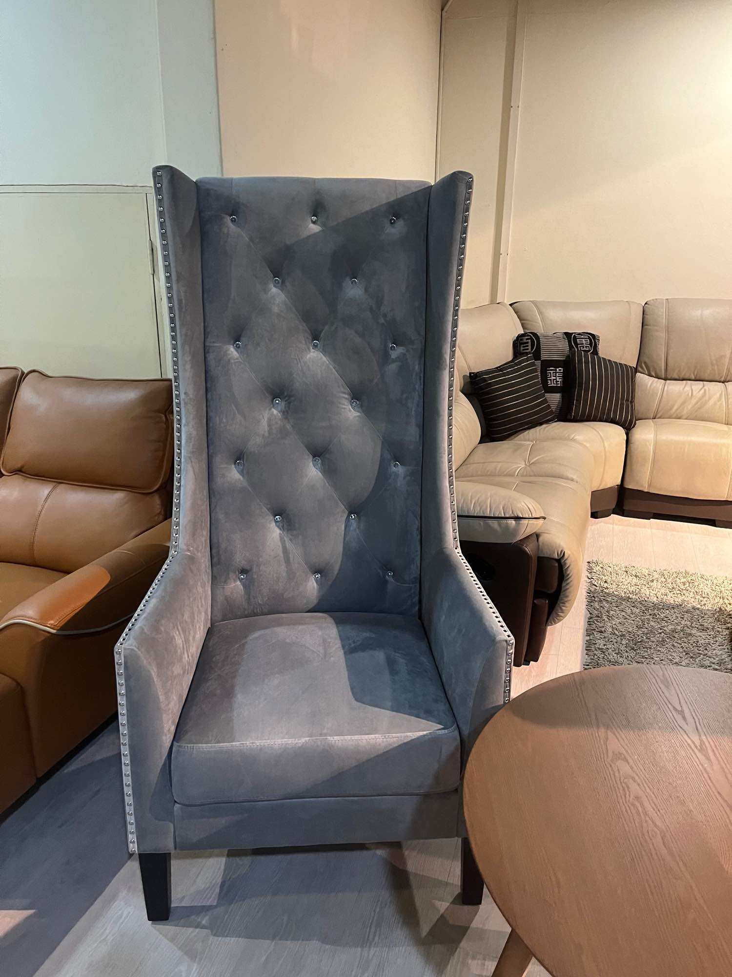 diamond wing chair/ chesterfield wing chair Lazada