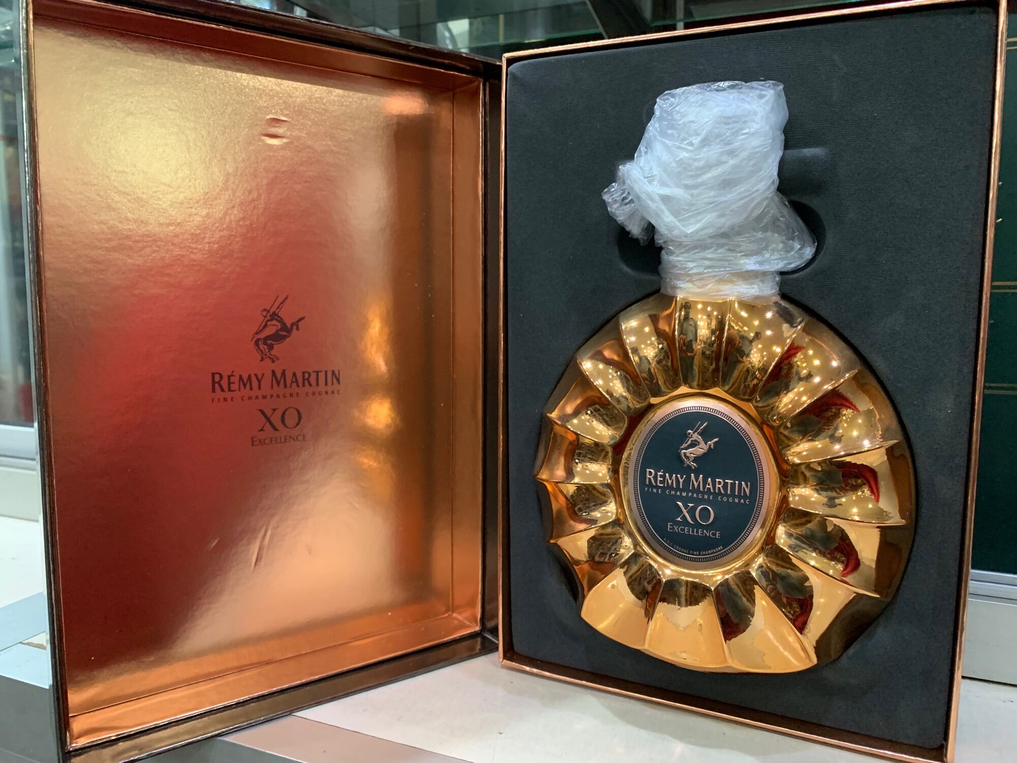 Limited Edition Remy Martin XO EXCELLENCE 700ml 700Ml Glass Bottle