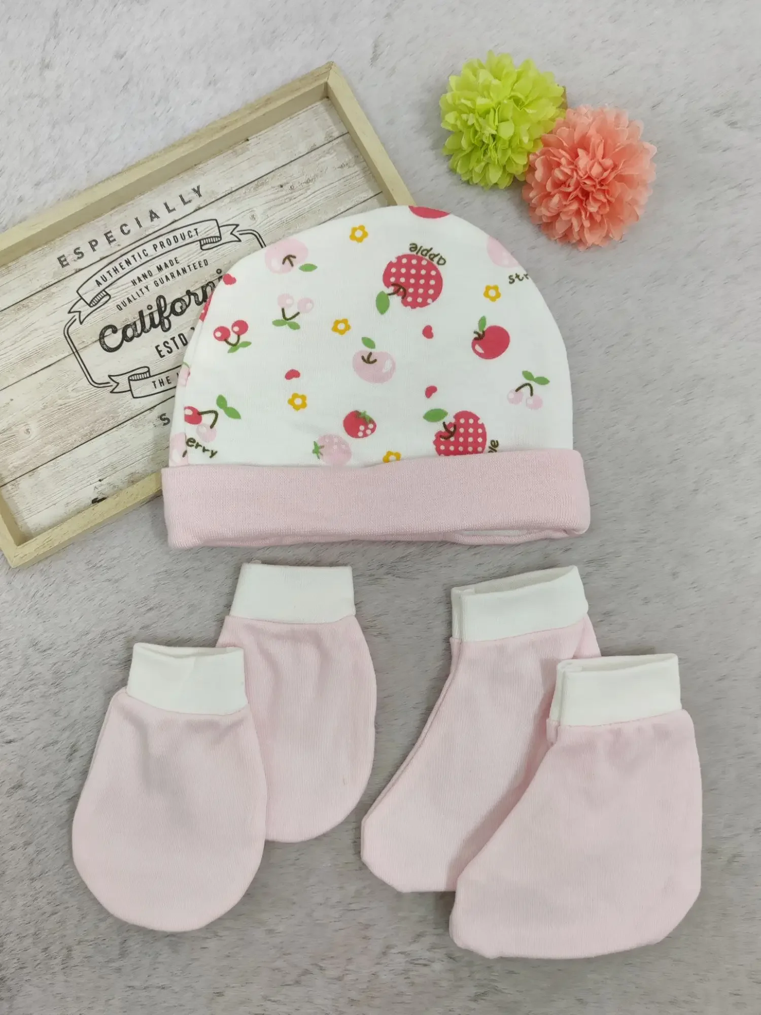 [3 in 1] Newborn Baby Hat Mittens Booties Set (Soft Cotton) (6)