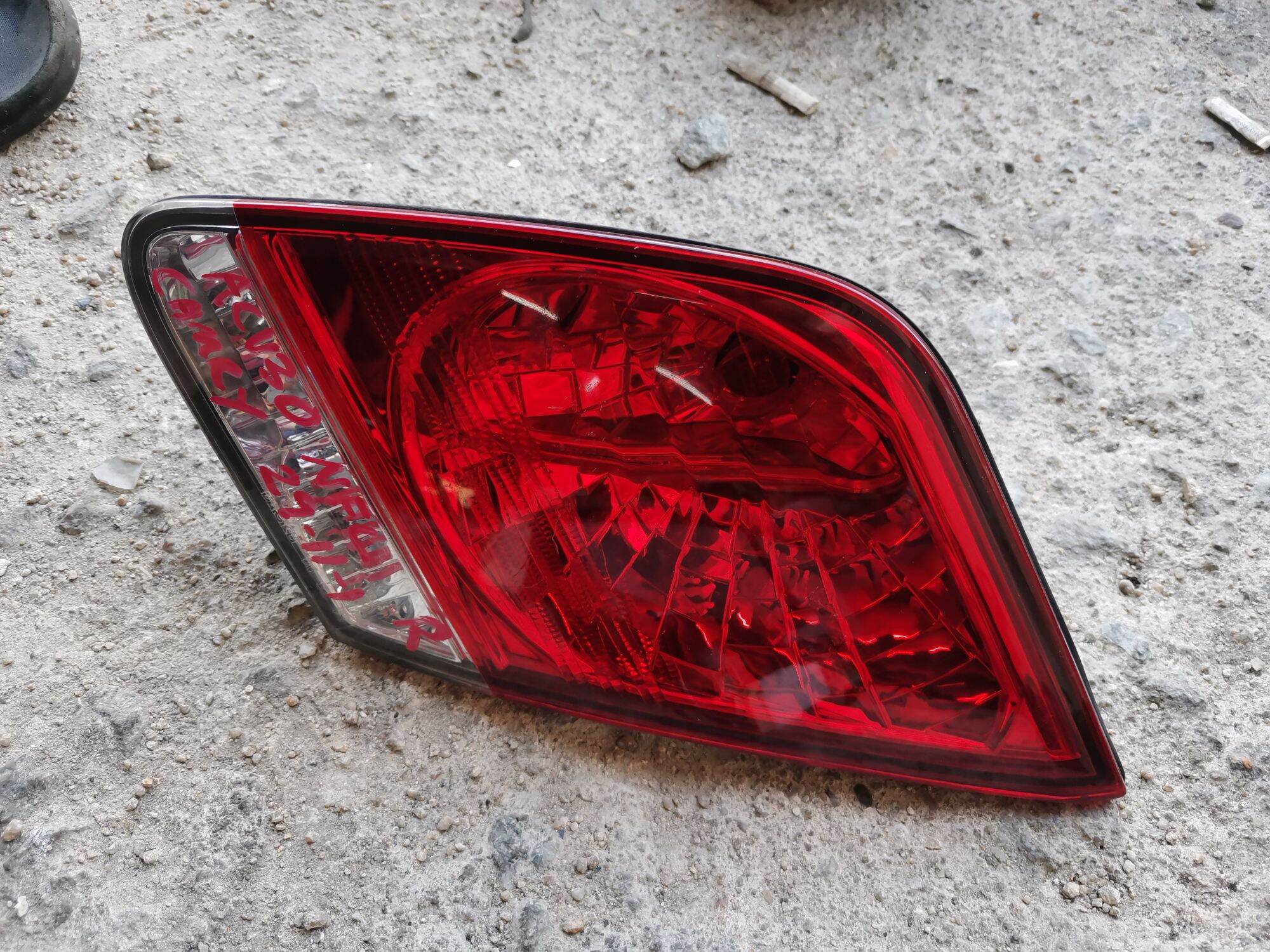 Toyota Camry Acv30 facelift rear bonnet lamp backup lamp boot lamp ...