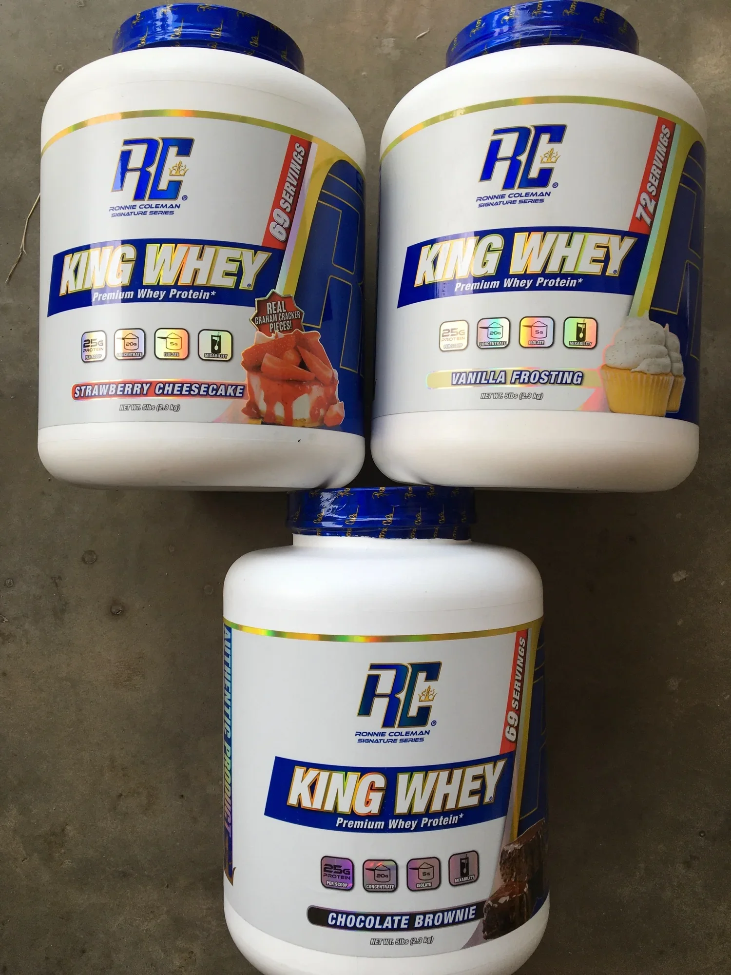 ronnie coleman king whey 5lbs protein ( amino + bcaa + glutamine ) great taste