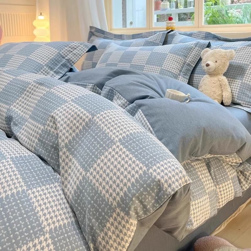 Elegant Simple Pure Cotton Quilt Cover Harga  268 Ringgit*Penghantaran Percuma