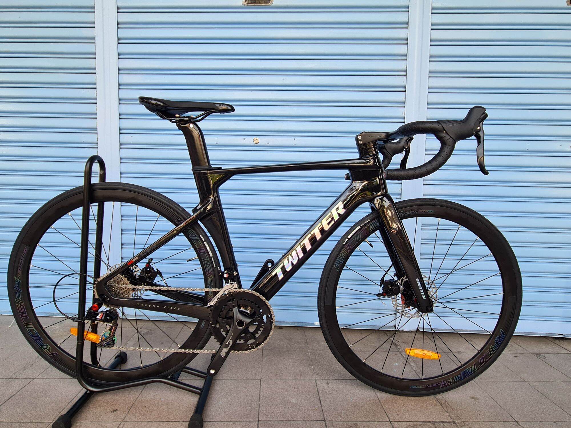 CLEAR STOCK Twitter R10 22 Speed Carbon Road Bike Retrospec Road