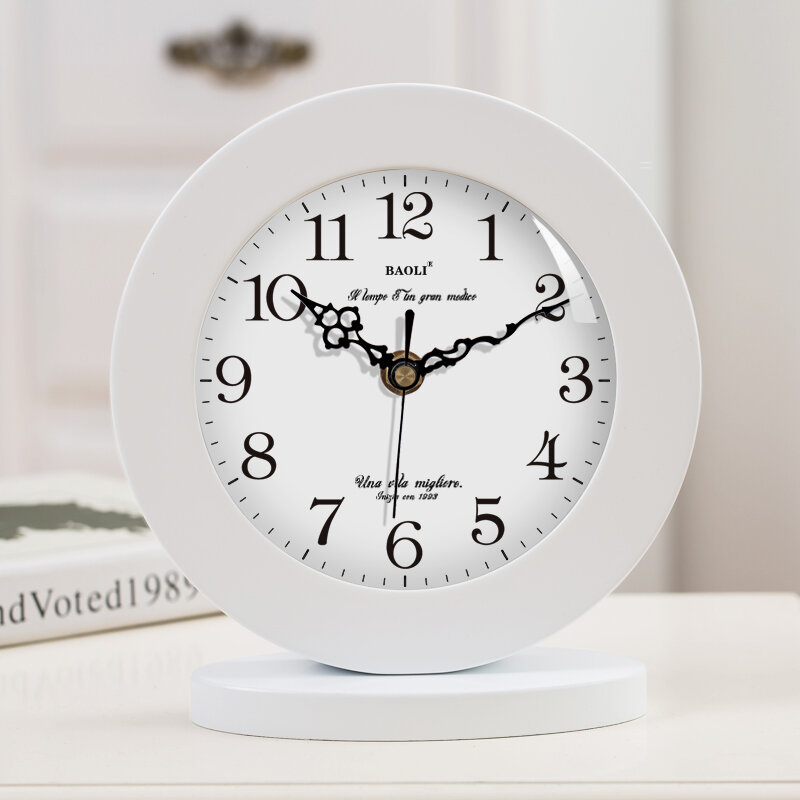 Silent Aesthetic Modern Table Clock