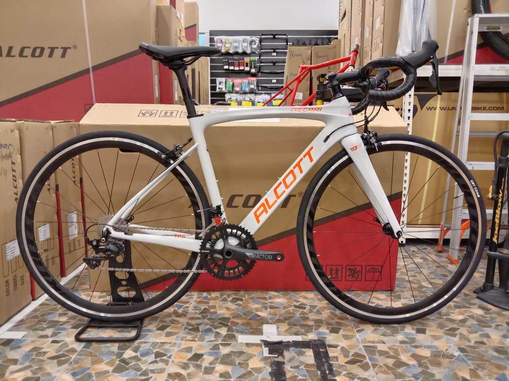 Alcott ascari cheap road bike