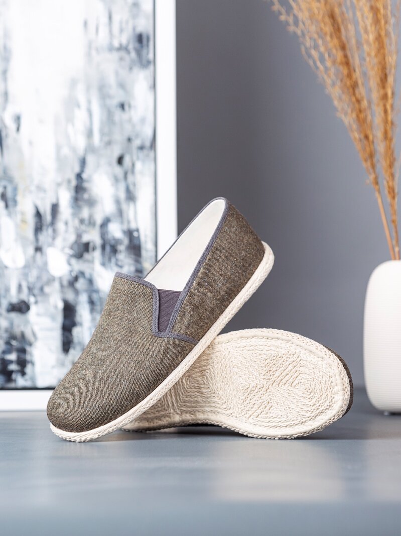 New Versatile Thousand-layer Sole Worsted Wool Handmade Shoes Harga  376 Ringgit*Penghantaran Percuma