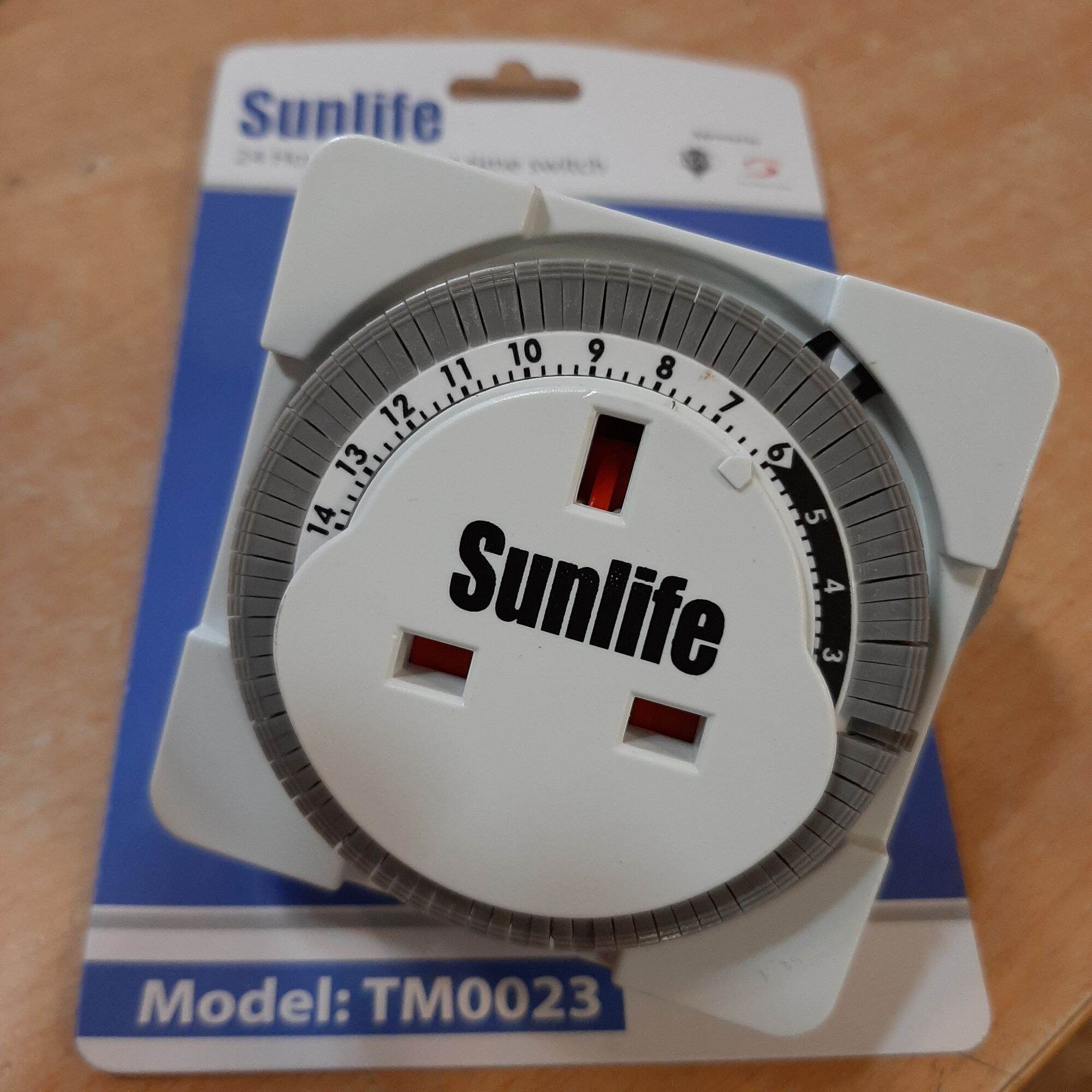 (SIRIM) Sunlife 24 hour segment time switch TM0023 13A plug in timer 24hour programme timer 24H timer 3 pin plug in timer
