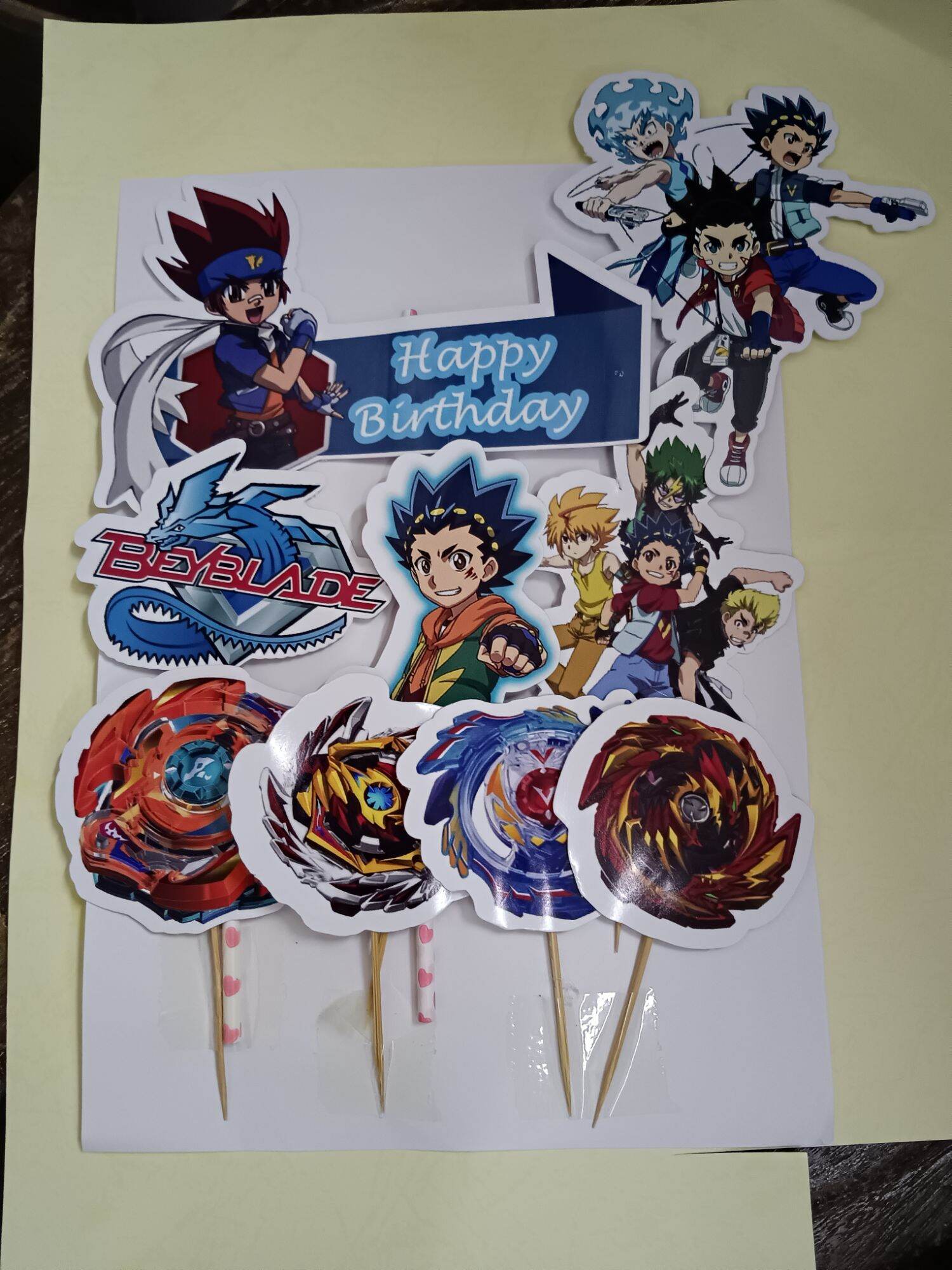 Beyblade Burst Blue Round Customizable Edible Cake Topper Image ABPID5 – A  Birthday Place