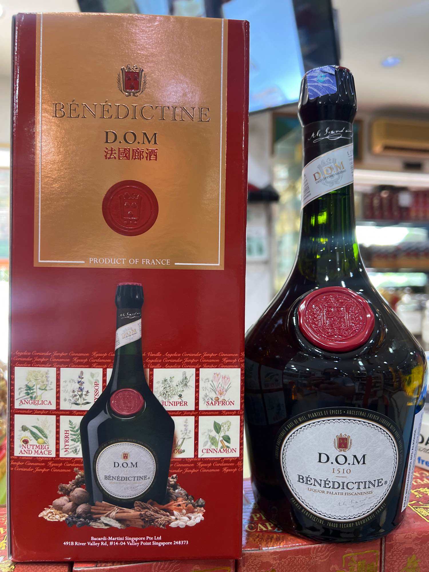 France Benedictine D.O.M 40% alc./vol. 750ml 法国朗酒 | Lazada