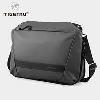 Tigernu 8359 Túi Đeo Chéo Thời Trang Cho Nam Túi Đeo Vai Thường Ngày Bằng TPU 9 Inch Có Thể Mở Rộng Túi Đeo Chéo Mini Trọng Lượng Nhẹ Túi Đưa Thư