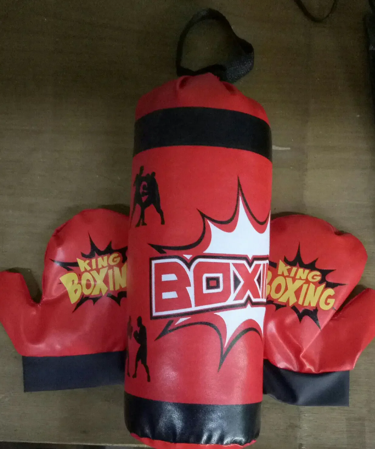 32 cm Boxing Punching Bag and Boxing Gloves Kids Mainan Punching Bag