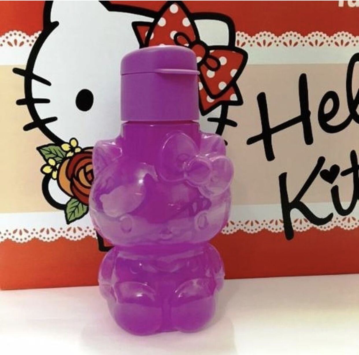 TUPPERWARE HELLO KITTY ECO BOTTLE 425ML ( LIMITED EDITION)