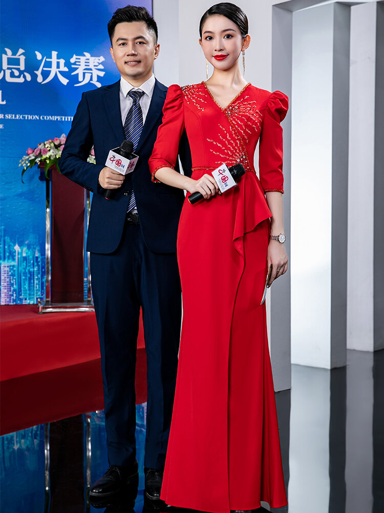 Elegant Red Wedding Dress Simple Fashionable Slimming Quality Fabric Suitable for Wedding Reception Return Home Celebration Harga  791 Ringgit*Penghantaran Percuma