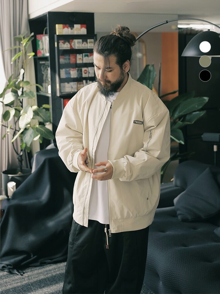 Oversized Men's Jacket Harga  266 Ringgit*Penghantaran Percuma