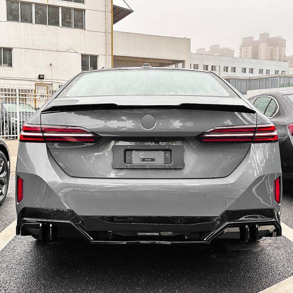 FDAIUN Alcantara Abdeckung Für BMW 5er G60 I5 2024/2025 - Bedienfeld Console Aufkleber Schwarz