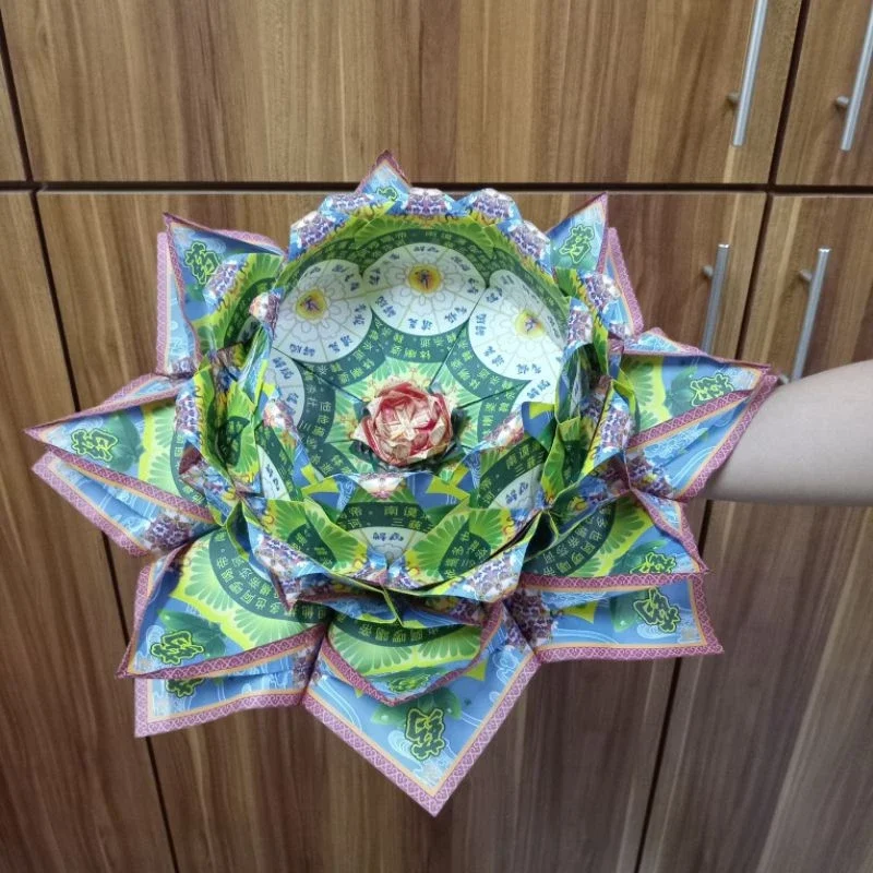 万宝堂药师佛莲花纸 20cm x 20cm ，一包100张LOTUS PAPER/ JOSS PAPER