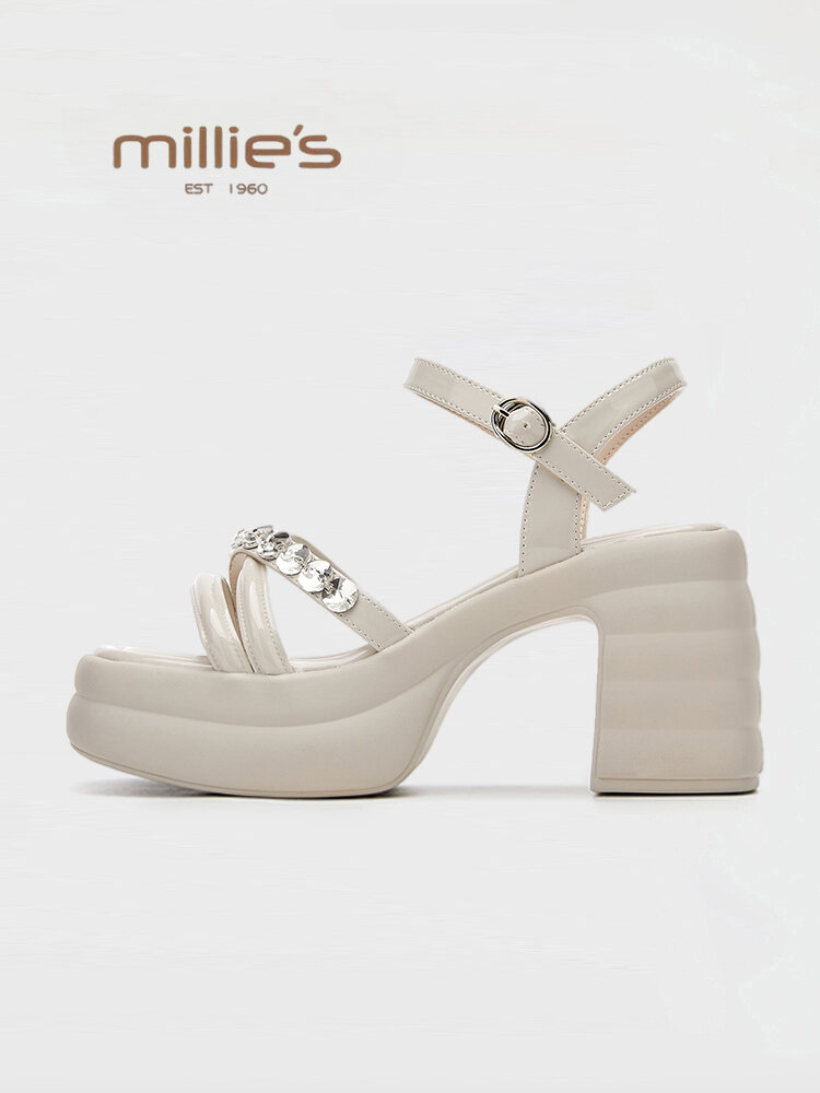 Summer Thick-soled Sandals Platform Soft Light Harga  408 Ringgit*Penghantaran Percuma