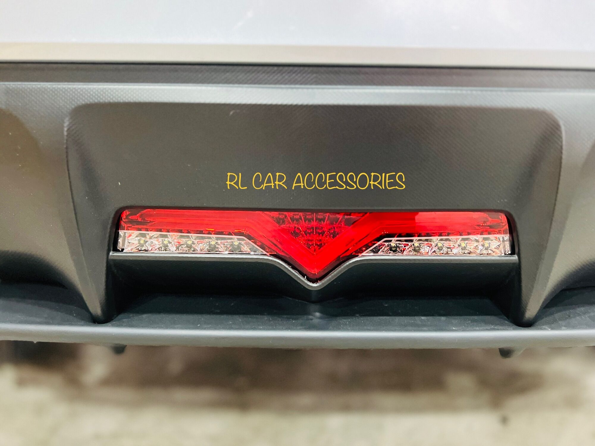 LED Rear Bumper Light For Toyota 86 / GT86 / Subaru BRZ - Clear/Red, Reverse & 4th Brake Fog (84912CA020 Style)