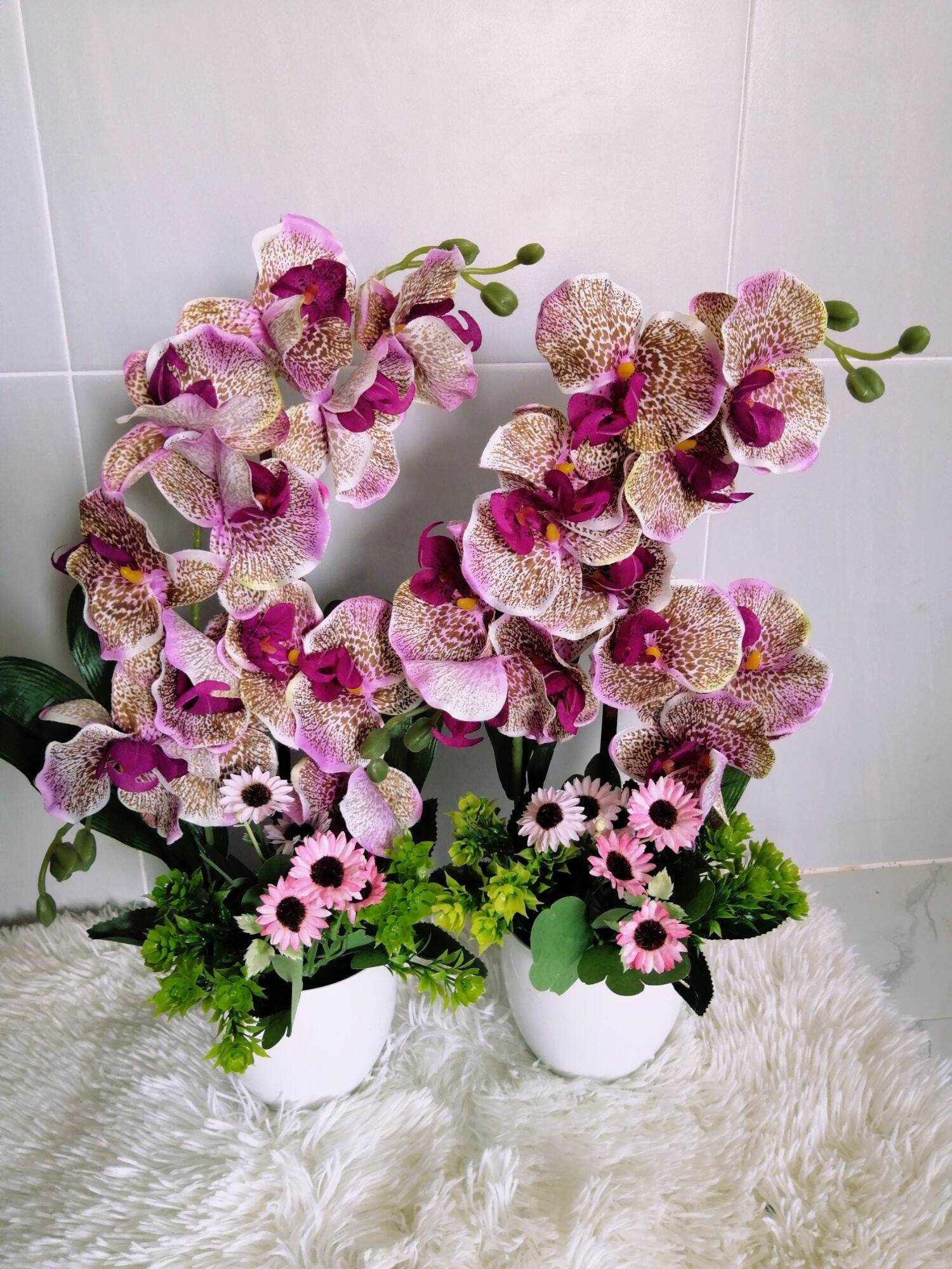 💐 Afif Bunga putih & ungu, Campurkan bunga Putih & Ungu dalam pasu