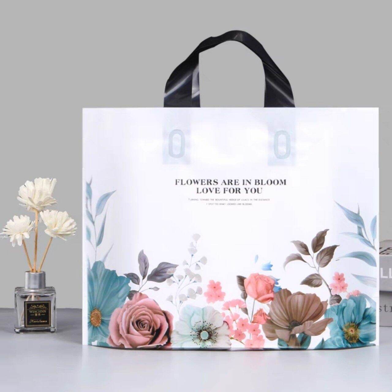 25pcs Shopping Begs Boutique Bags Retail Bags Gift Bags Thank you Bag Plastik Beg Premium Handle Plastic Bags Goodies Souvenir Door gift Boutique bag