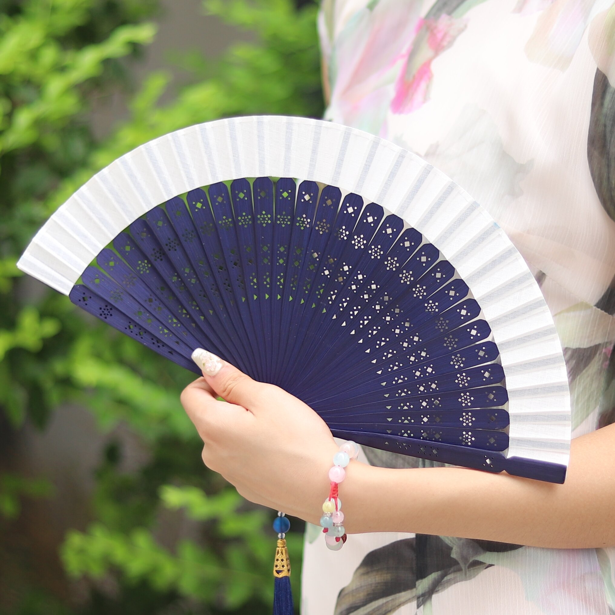 Chinese Ink Bamboo Lace Carved Flower White Green Bamboo Plum Flower Dance Handheld Fan