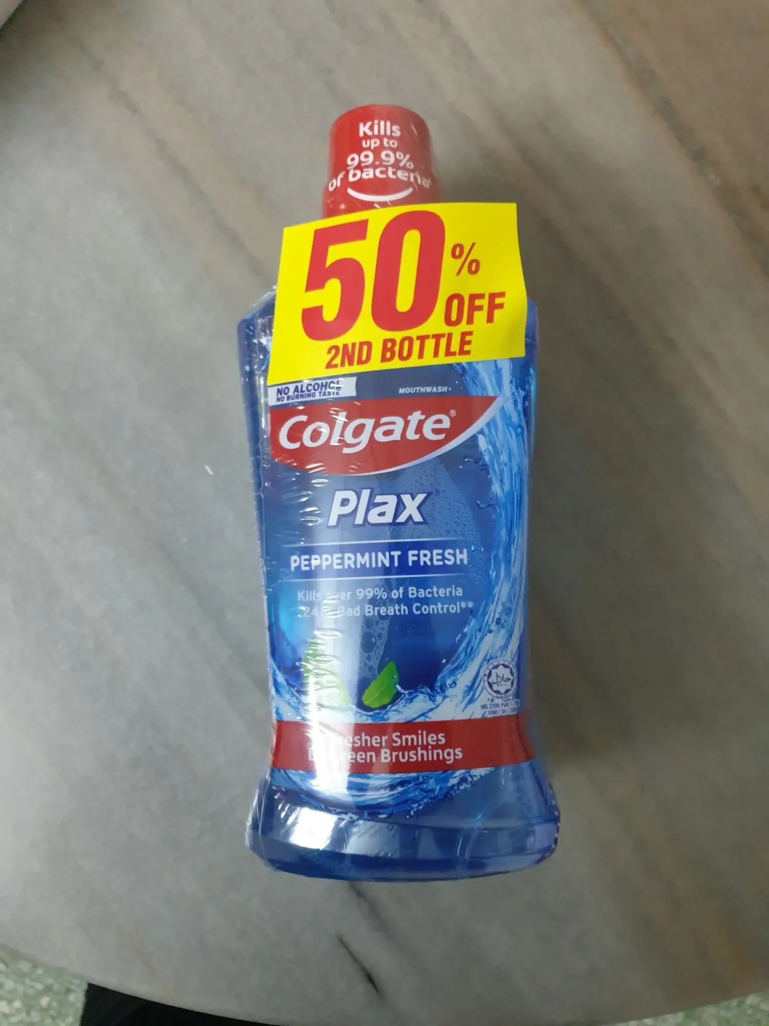 Colgate Plax Peppermint Mouthwash Valuepack Eliminates 99.9% Bacteria (750ml x 2)
