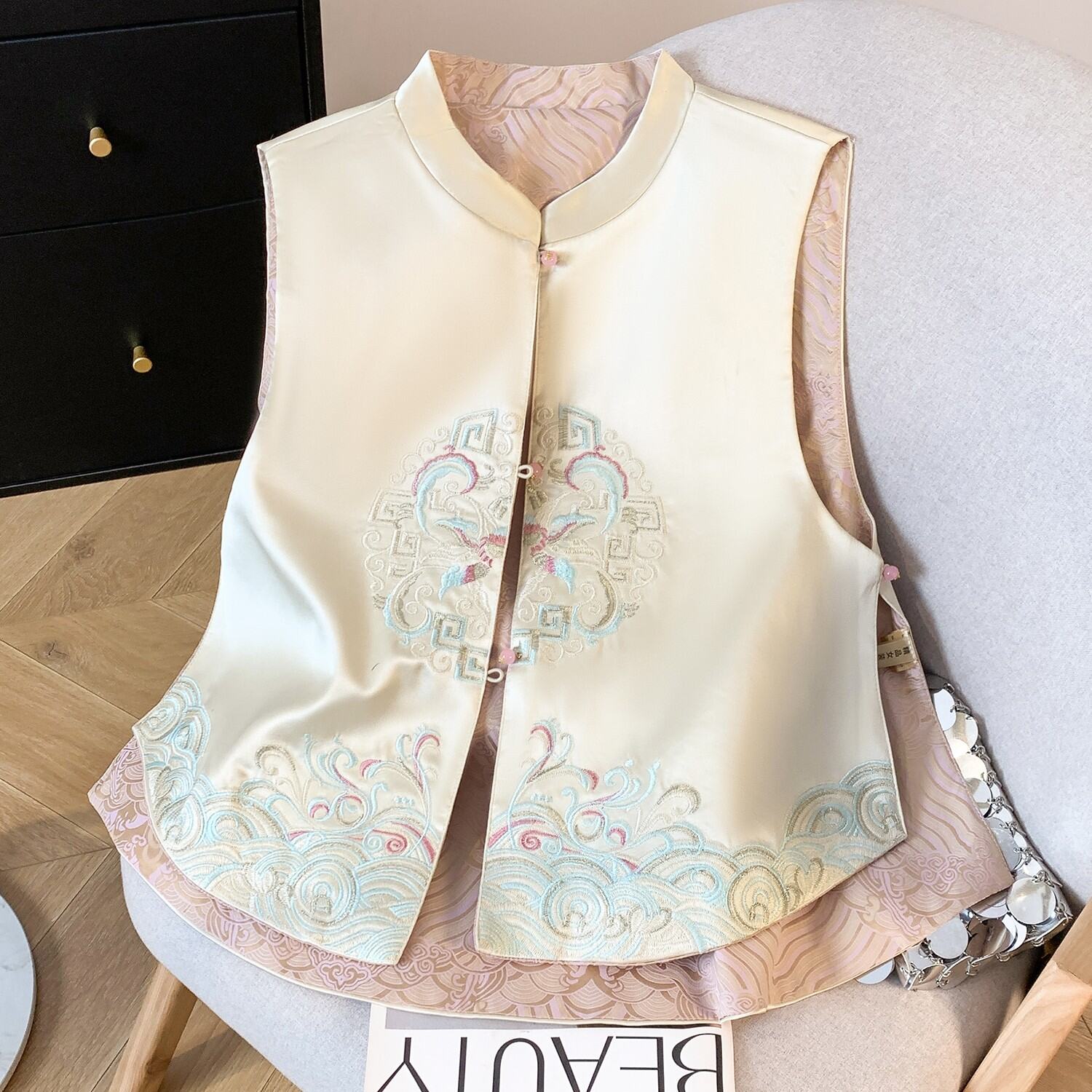 New Chinese Style Embroidered Jacket Women's Loose Double-Sided Silk Velvet Vest Outerwear Large Swing Spring Fashion
