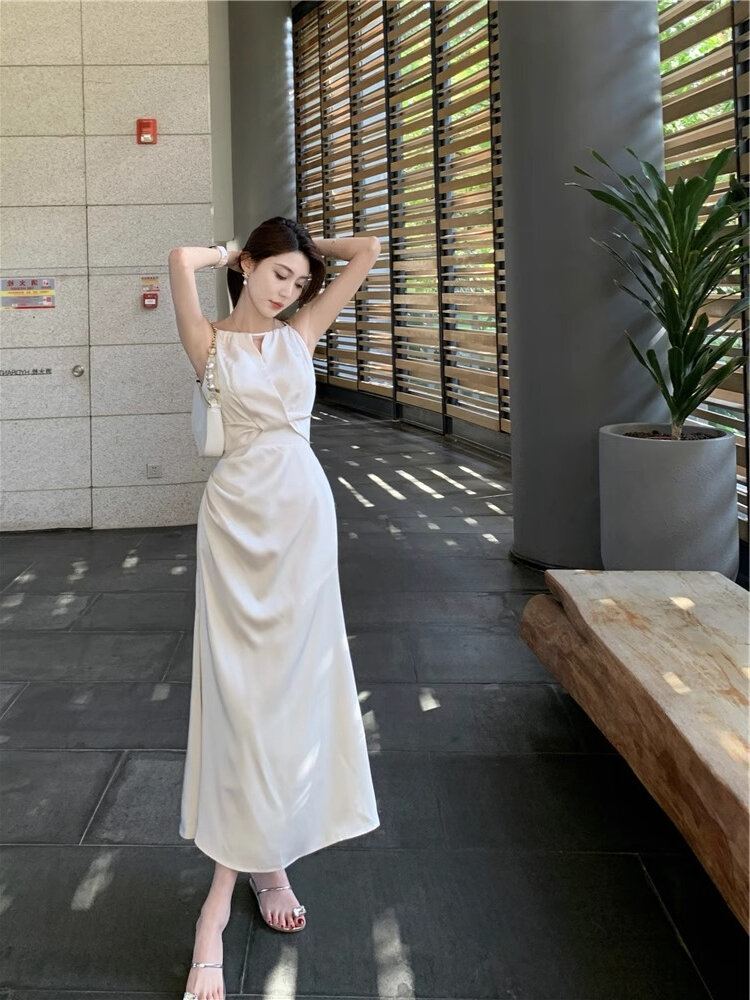 Black White Silk Satin Neck Hanging Strap Dress Women Summer Midi Fish Tail Gown Street Style Waist Cinched Sleeveless Dress