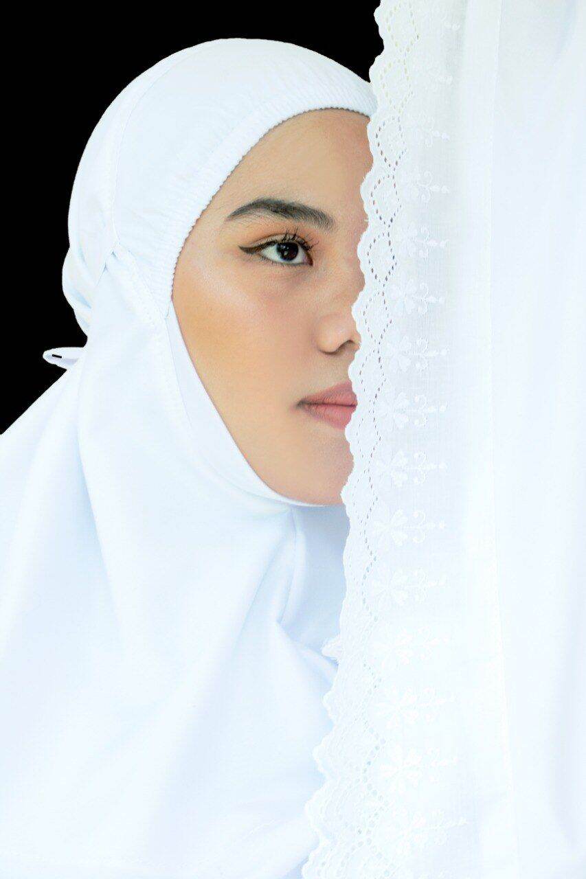 Shop online with Naida Gallery now! Visit Naida Gallery on Lazada.
