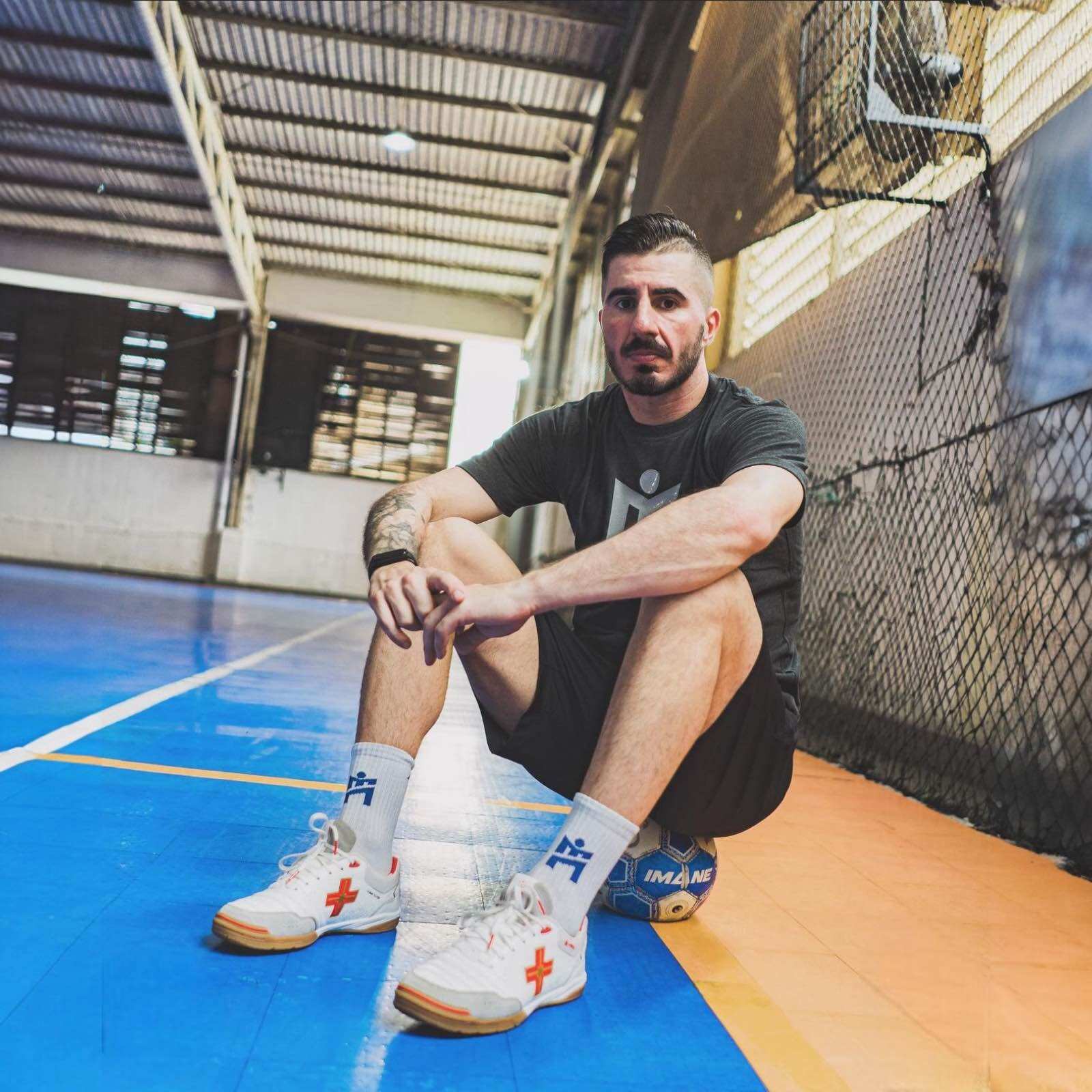 Imane 5-Pro Futsal Shoe (without original shoe box) | Lazada Malaysia
