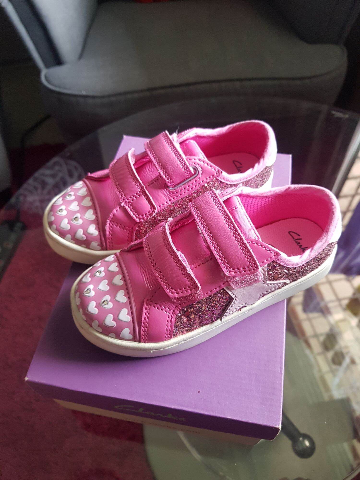 baby girl shoes clarks