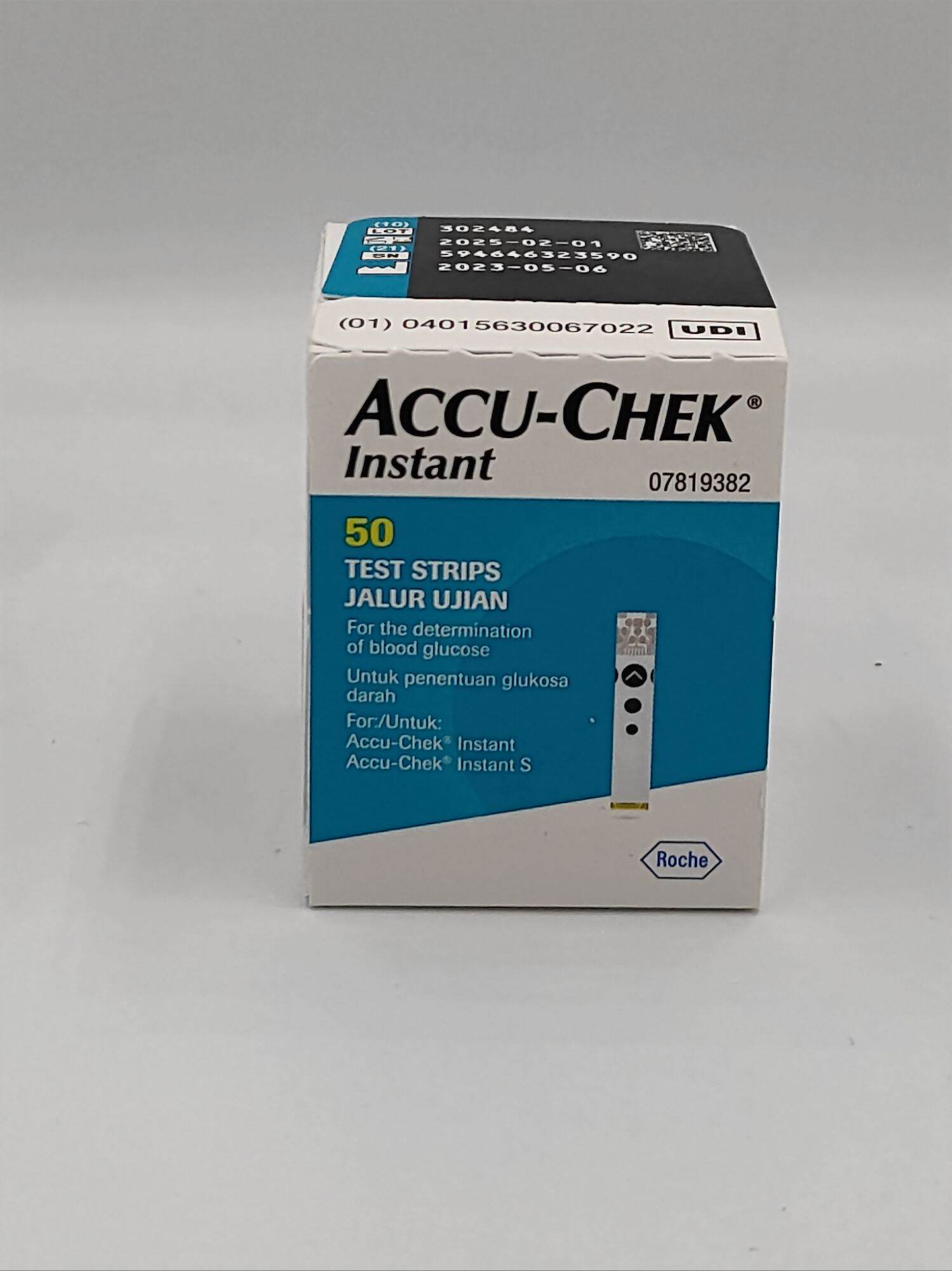 Accu-Chek Instant Test Strips 25's/50's EXP 11 /25. 
