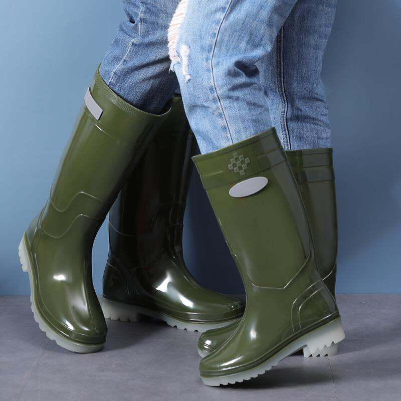 How to Choose Rain Boots - GearLab