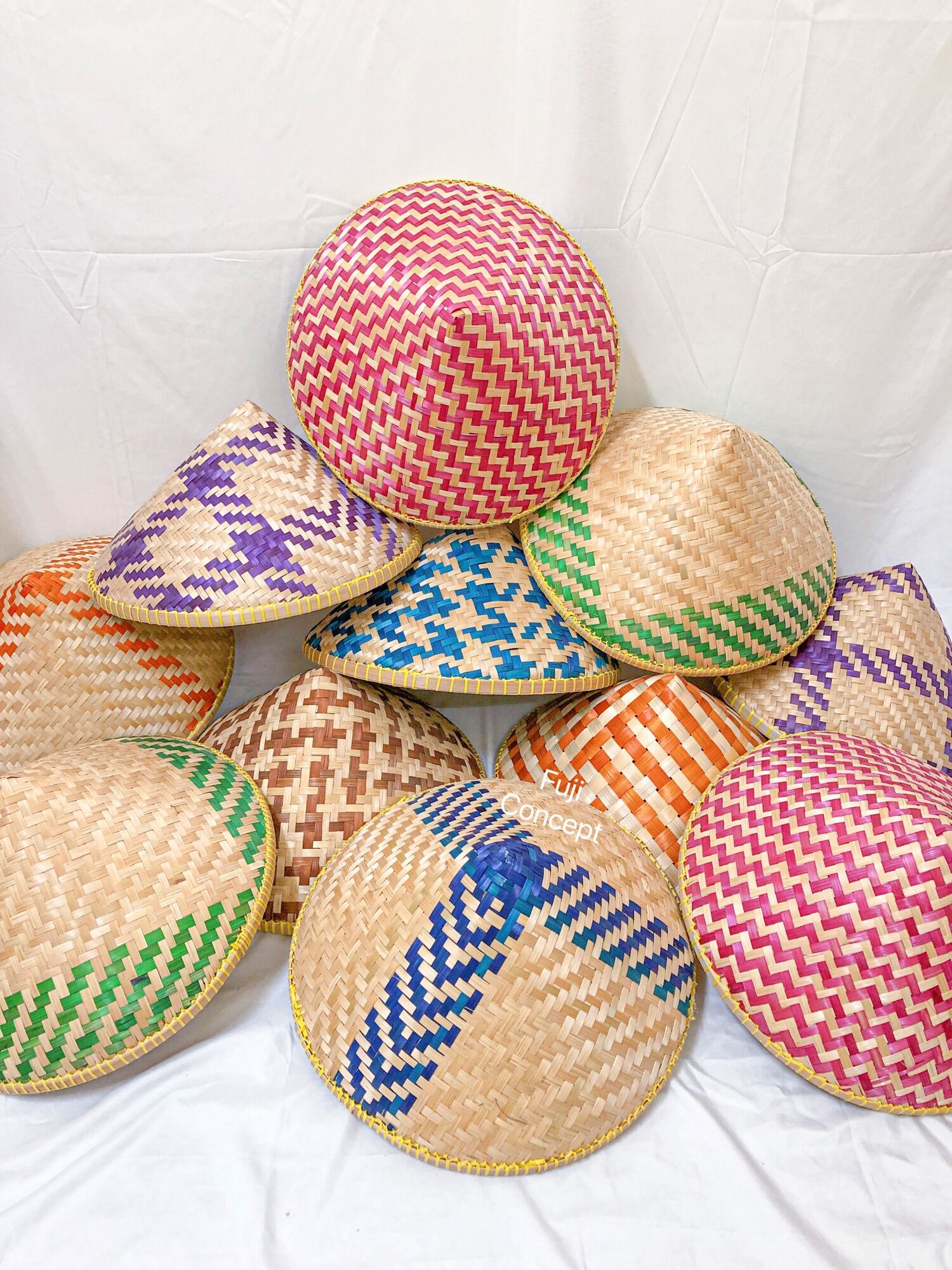 Vintage Style Bamboo Rattan Fisherman Hat Handmade Weave Straw Bucket Hat  Tourism Rain Dance Props Cone Fishing Sunshade Hat