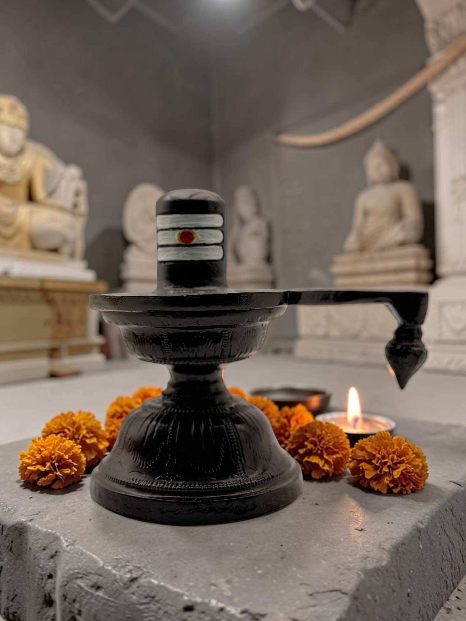 15CM BLACK LINGAM FOR SAAMY MEDAI ALTER HOME DECORATION